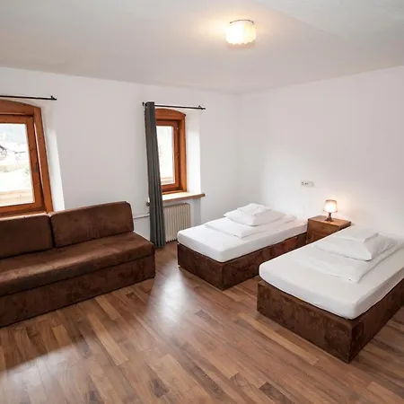 Chillertal Hotell *